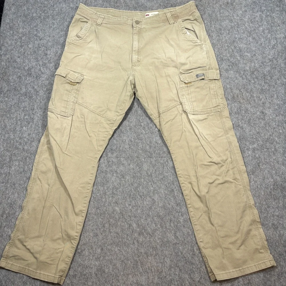 Wrangler Cargo Pants Men's Size 40x32 Relaxed Fit Straight Leg Outdoor‎ Workwear